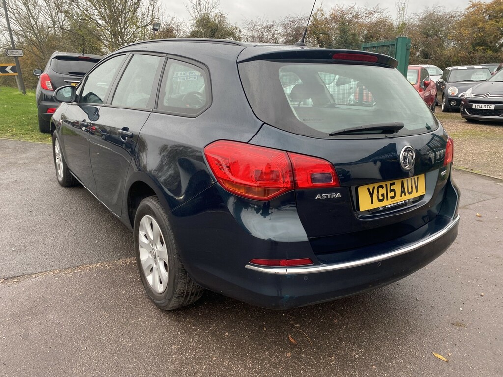 Vauxhall Astra 1.6 Design Cdti Ecoflex Ss Tourer Estate20 Road Green #6