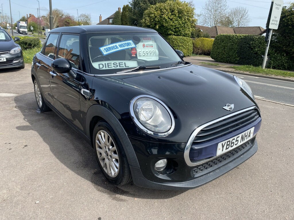 Mini Hatch 1.5 5-Door Hatch Cooper D 20 Road Tax H YB65NHA Black #2
