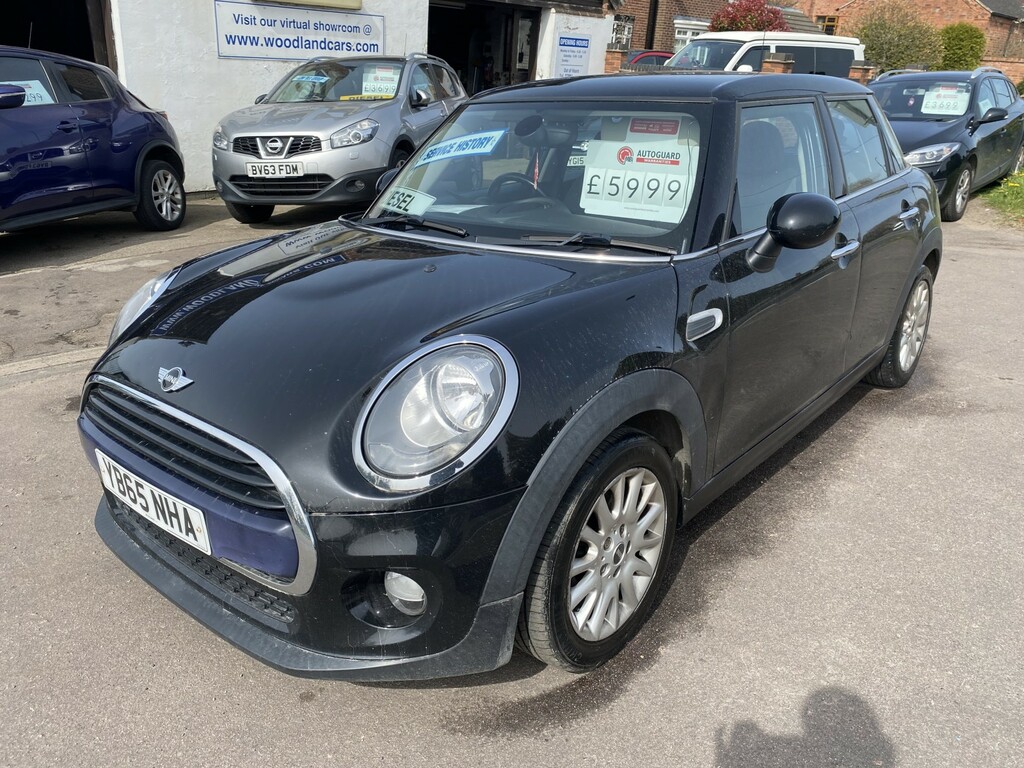 Mini Hatch 1.5 5-Door Hatch Cooper D 20 Road Tax H YB65NHA Black #4