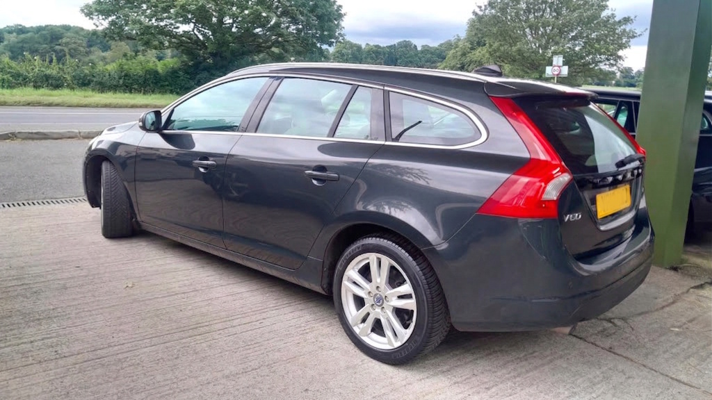 Volvo V60 Vehicle Details Price - 7995 Make Volvo Model V Grey #6