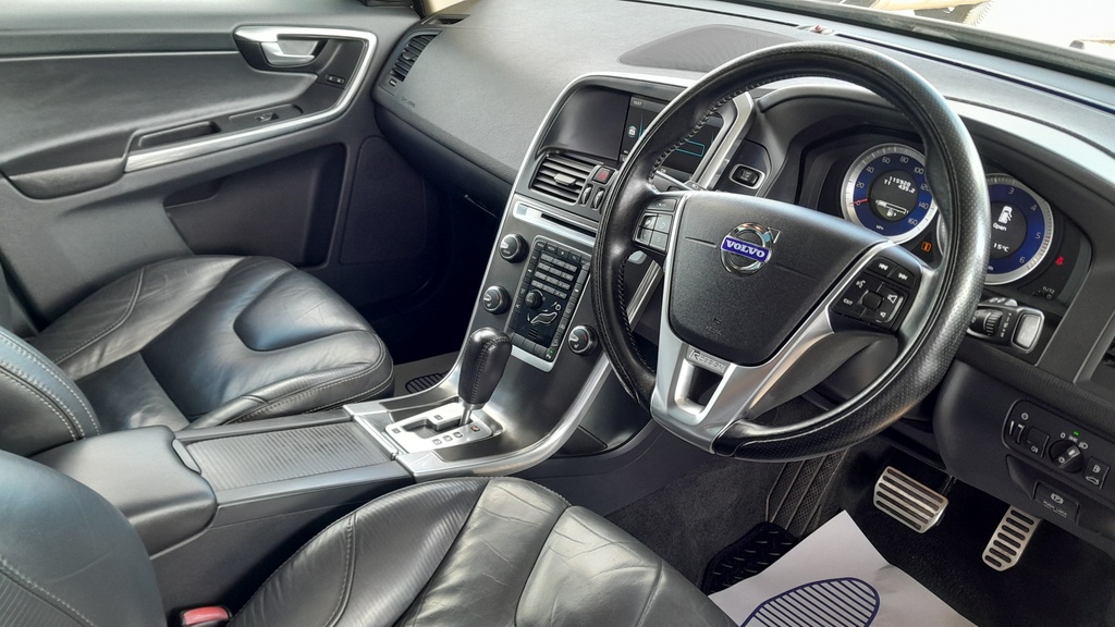 Volvo XC60 Vehicle Details Price - 8995 Make Volvo Model X DS12PYY White #4