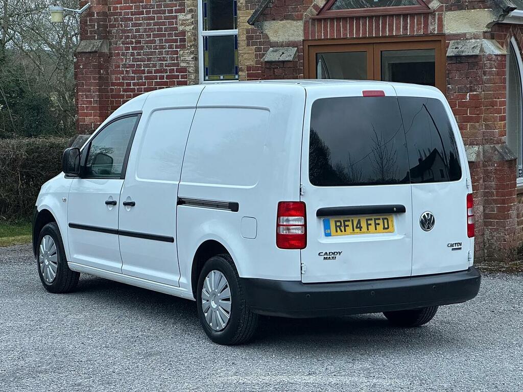 Volkswagen Caddy Maxi Mpv RF14FFD White #5
