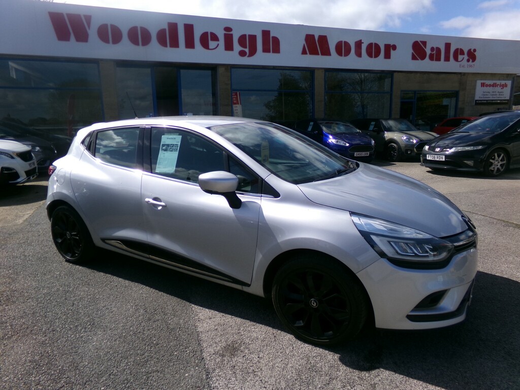 Renault Clio 1.5 Dci Dynamique S Nav Hatchback Manua BC18DTZ Silver #2