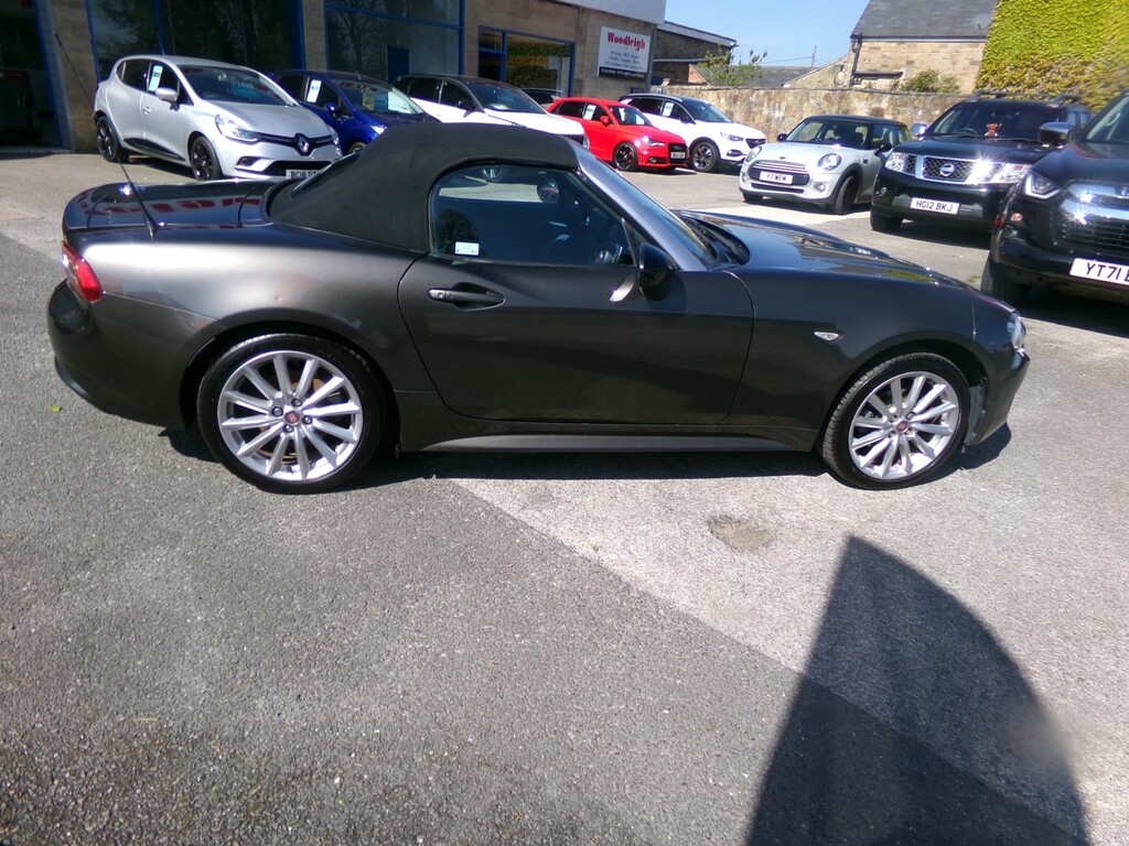 Fiat 124 Spider 1.4 Multiair Lusso Convertible Euro 6 EF18DGY Brown #3