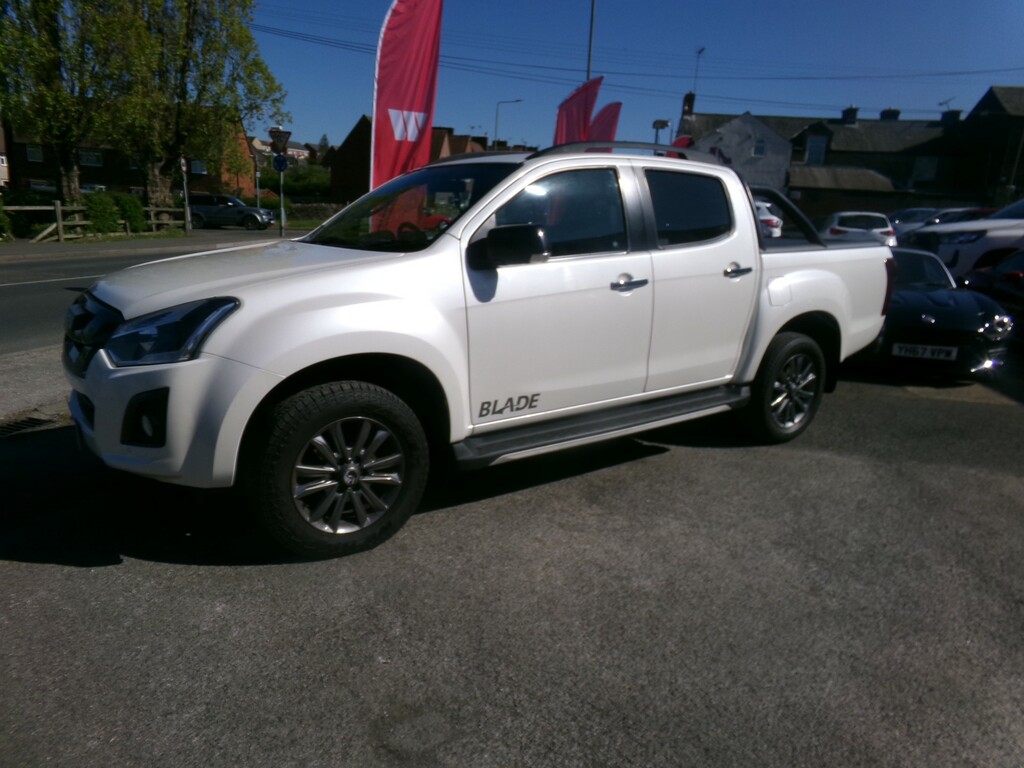 Isuzu D-Max 1.9 Td Blade Pickup Double Cab 4Wd White #4