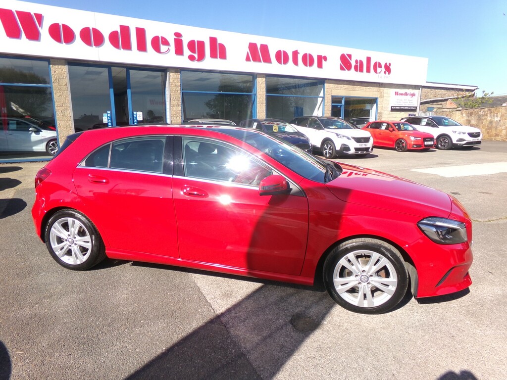 Mercedes-Benz A Class 1.5 Sport Premium Hatchback 7G-dct Eu  #2