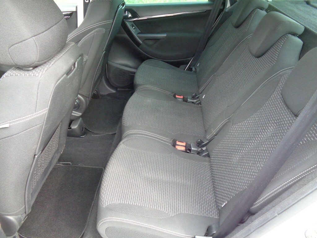 Citroen C4 Picasso 1.6 Hdi Platinum White #5