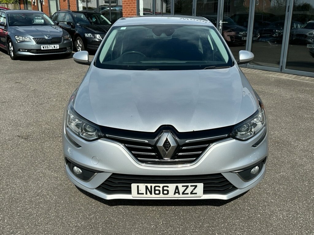 Renault Megane 2016 1.5 Dci Dynamique Nav Hatchback Ma Silver