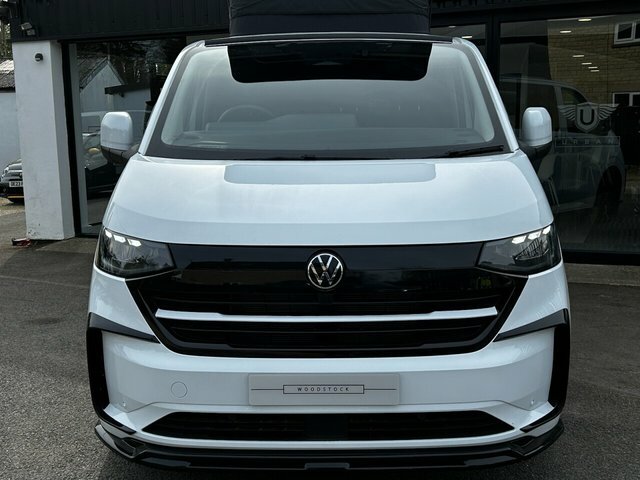 Volkswagen Transporter Campervan DG25EWJ White #5