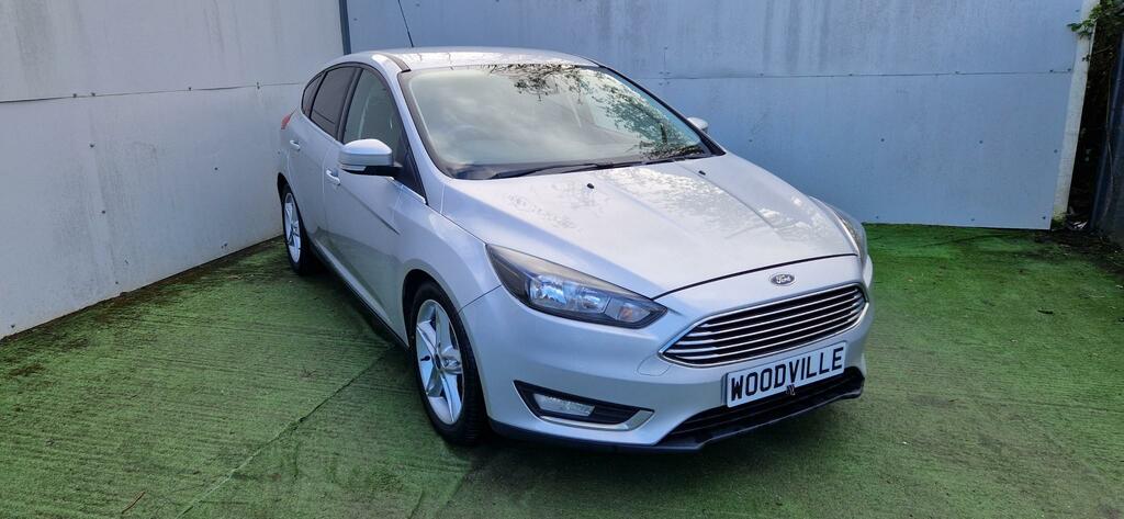Ford Focus Titanium Silver #3