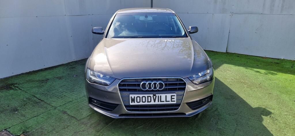 Audi A4 Ultra Se Technik Tdi MW65EVV Grey #2