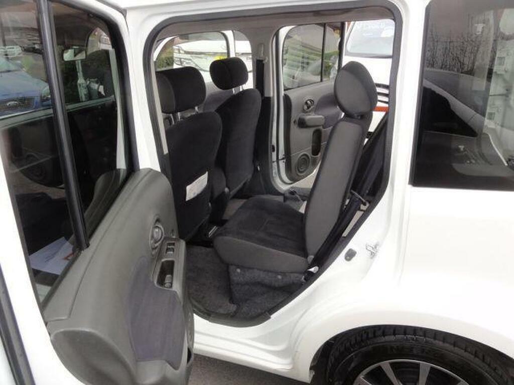 Nissan Cube Hatchback Cube 16V 200352 Beige #10