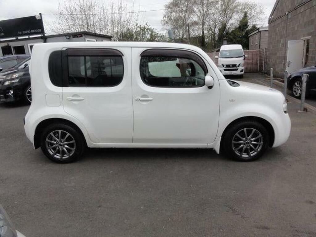 Nissan Cube Hatchback Cube 16V 200352 Beige #4