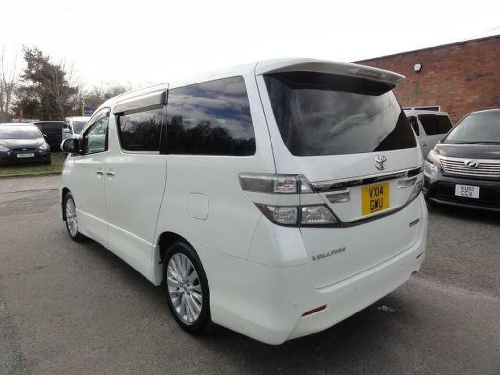 Toyota Vellfire Golden Eyes 2 Edition 2.4 White