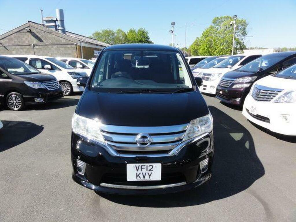 Nissan Serena   #5