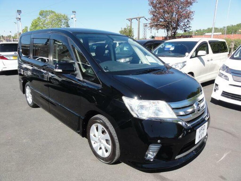 Nissan Serena   #6