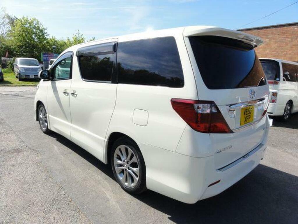 Toyota Alphard 350Z Rare 8 Seater Ready To Drive Away 3.5 White #2