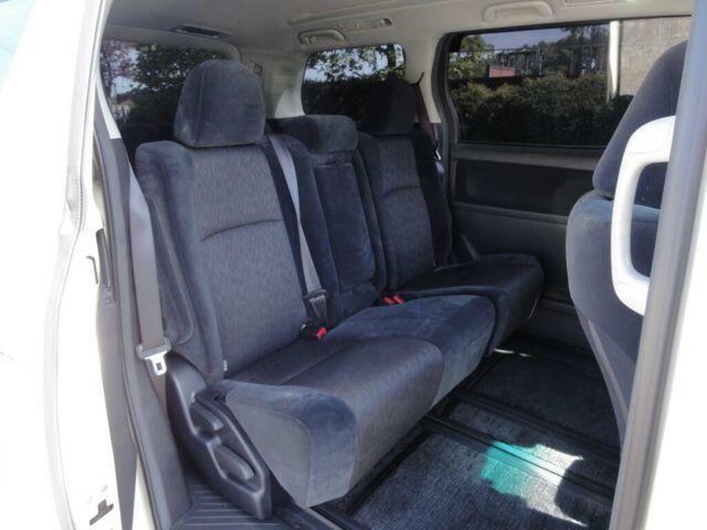 Toyota Alphard 350Z Rare 8 Seater Ready To Drive Away 3.5 White #4