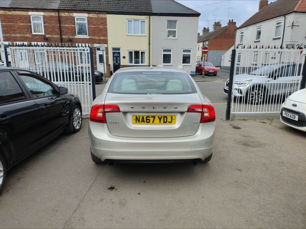 Volvo S60 2.0 T4 Se Nav Euro 6 Ss Gold #5