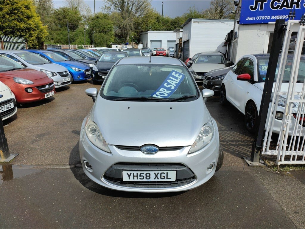 Ford Fiesta 1.4 Zetec YH58XGL Silver #2