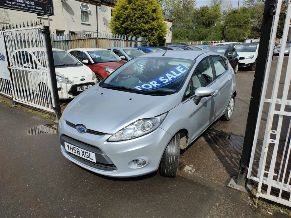 Ford Fiesta 1.4 Zetec YH58XGL Silver #3