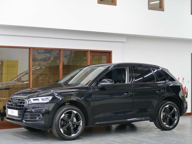 Audi Q5 Tfsi 45 Black Edition YK68UTV Black #3