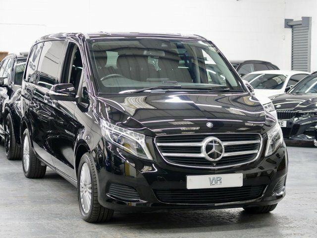 Mercedes-Benz V Class V220d Bluetec Sport Mpv Black #5
