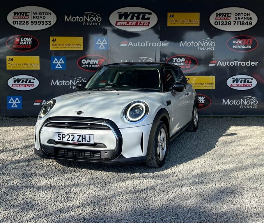 Mini Hatch 1.5L Cooper Classic Silver