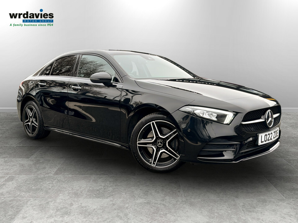 Mercedes-Benz A Class A250e Amg Line Premium Edition Black