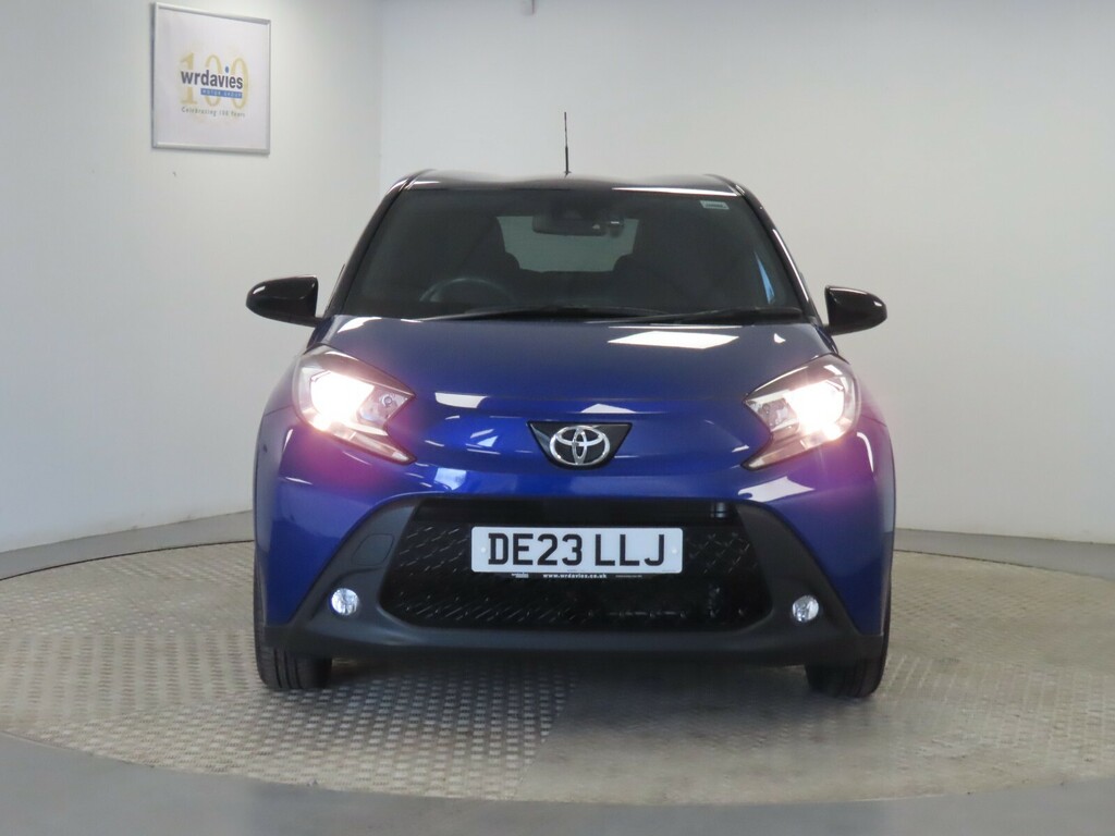 Toyota Aygo X 1.0 Vvt-i Edge DE23LLJ Blue #2