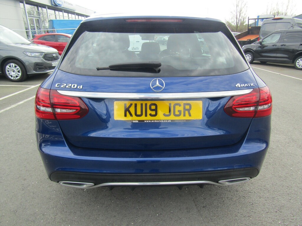 Mercedes-Benz C Class C220d 4Matic Amg Line Premium 9G-tronic Estate KU19JGR Blue #4
