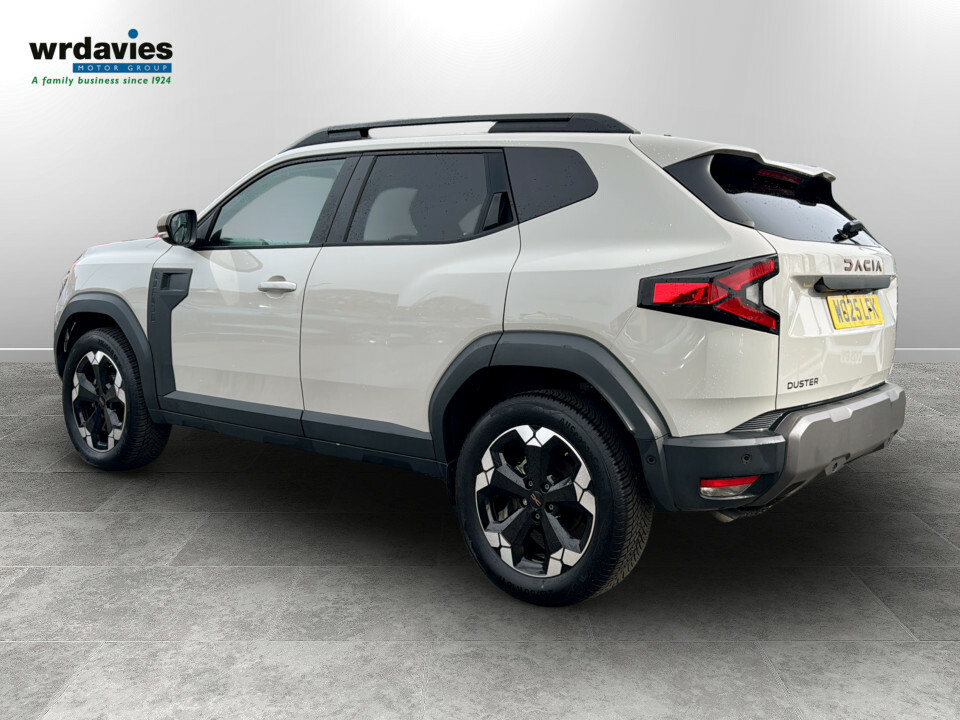 Dacia Duster 1.2 Tce 130 Extreme 4X4 WO25LFK Beige #5