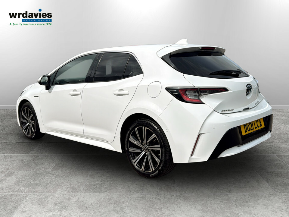 Toyota Corolla 1.8 Vvt-i Hybrid Design Cvt DU21LCA White #5