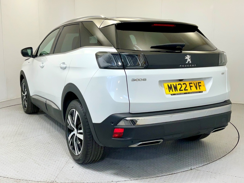 Peugeot 3008 1.2 Puretech Gt MW22FVF White #2