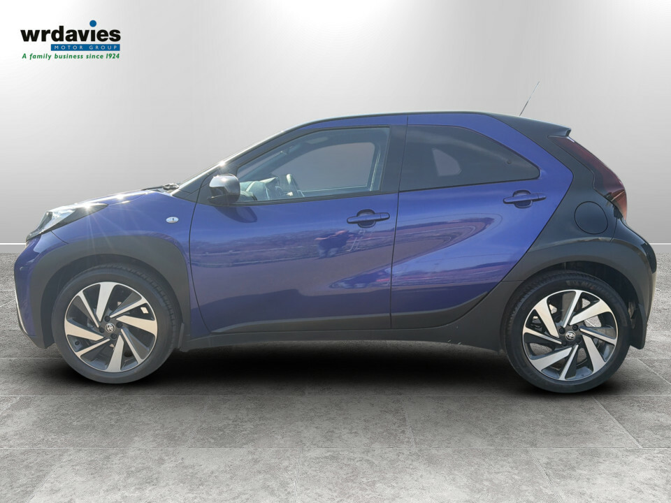 Toyota Aygo X 1.0 Vvt-i Edge DN74PUF Blue #4