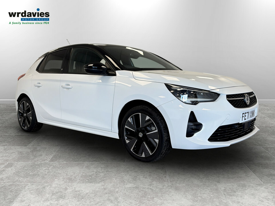 Vauxhall Corsa-e 100Kw Sri Nav Premium 50Kwh 7.4Kwch White