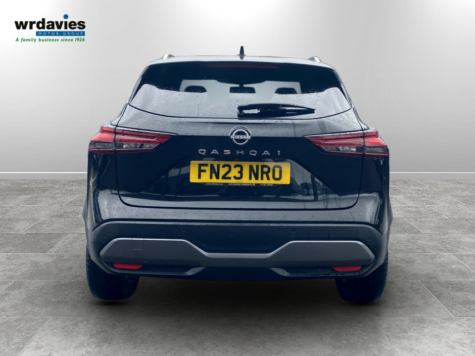 Nissan Qashqai 1.3 Dig-t Mh 158 Tekna Xtronic Black #6