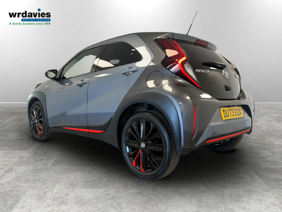 Toyota Aygo X 1.0 Vvt-i Undercover DU73EOX Grey #5