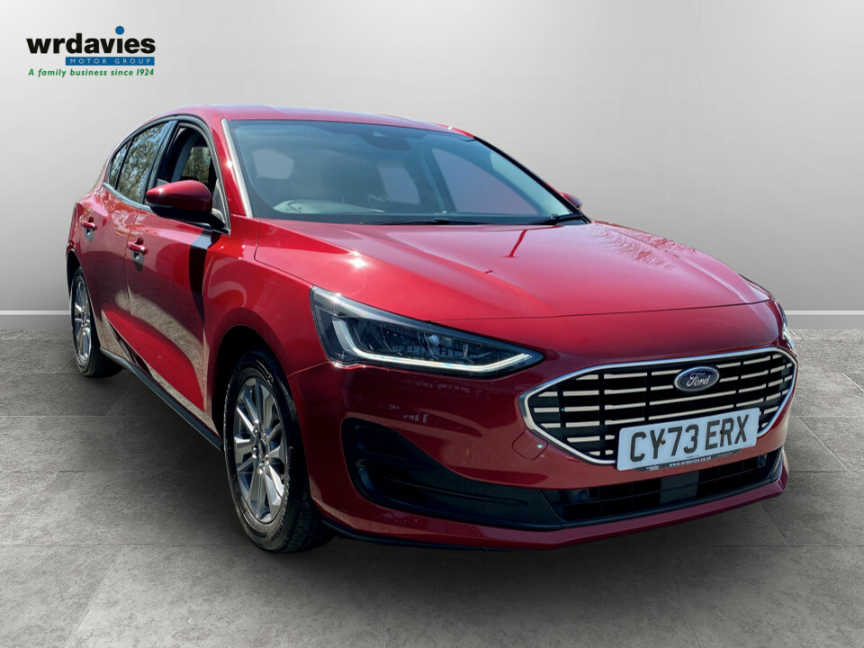 Ford Focus 1.0 Ecoboost Titanium Red