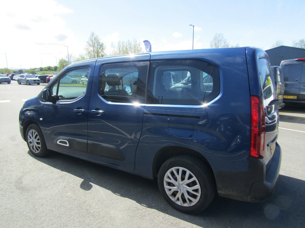 Citroen Berlingo 1.5 Bluehdi 130 Feel XL 7 Seat Demo Fami Blue #3