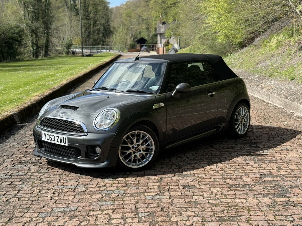 Mini Convertible 1.6 Cooper S Convertible YC63ZWU Grey #2