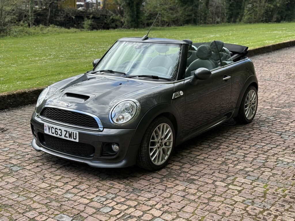 Mini Convertible 1.6 Cooper S Convertible YC63ZWU Grey #3