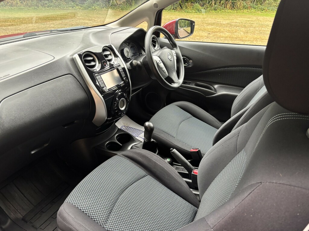Nissan Note 1.2 12V Acenta Premium WFZ6155 Red #4