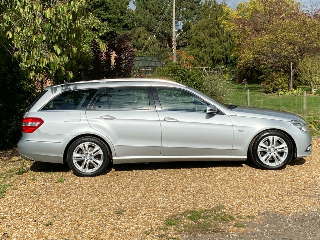 Mercedes-Benz E Class 3.0 Cdi V6 Blueefficiency Avantgarde Estate Di EY10XCW Silver #4