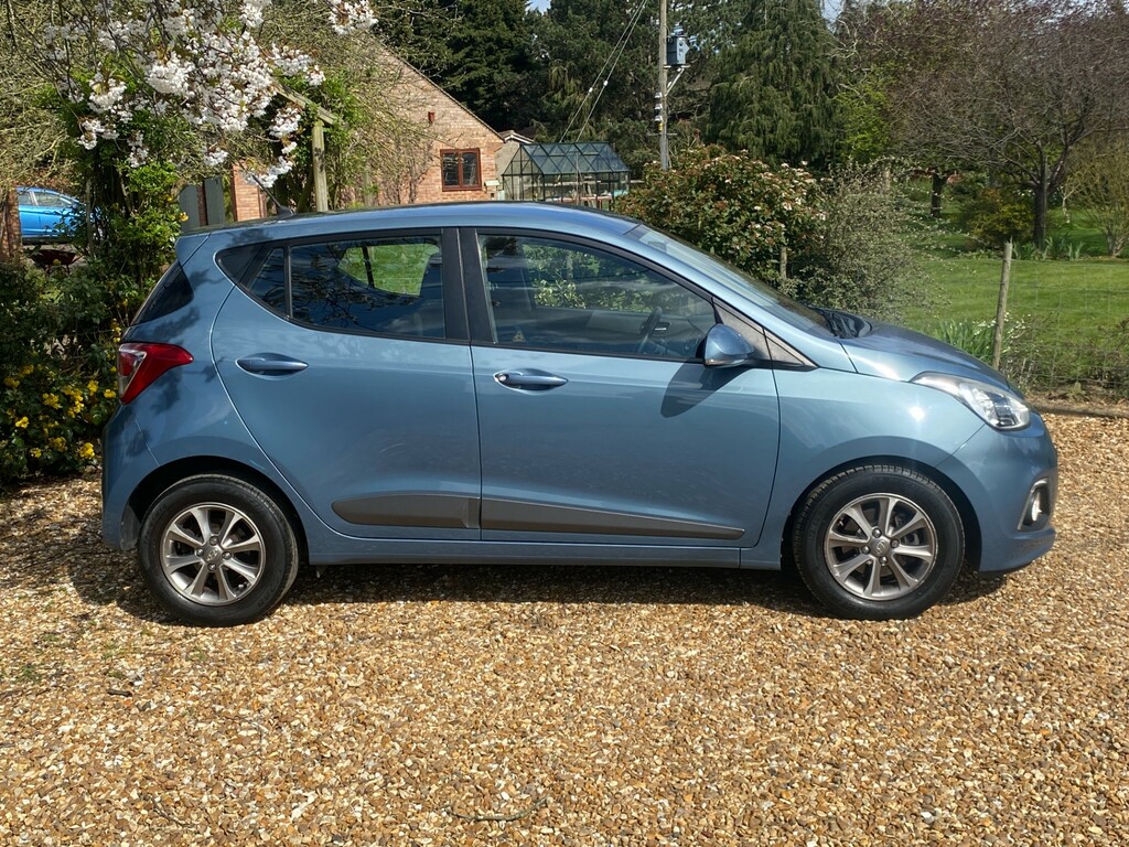 Hyundai I10 1.2 Premium Hatchback Euro 5 87 FY65RBX Blue #4