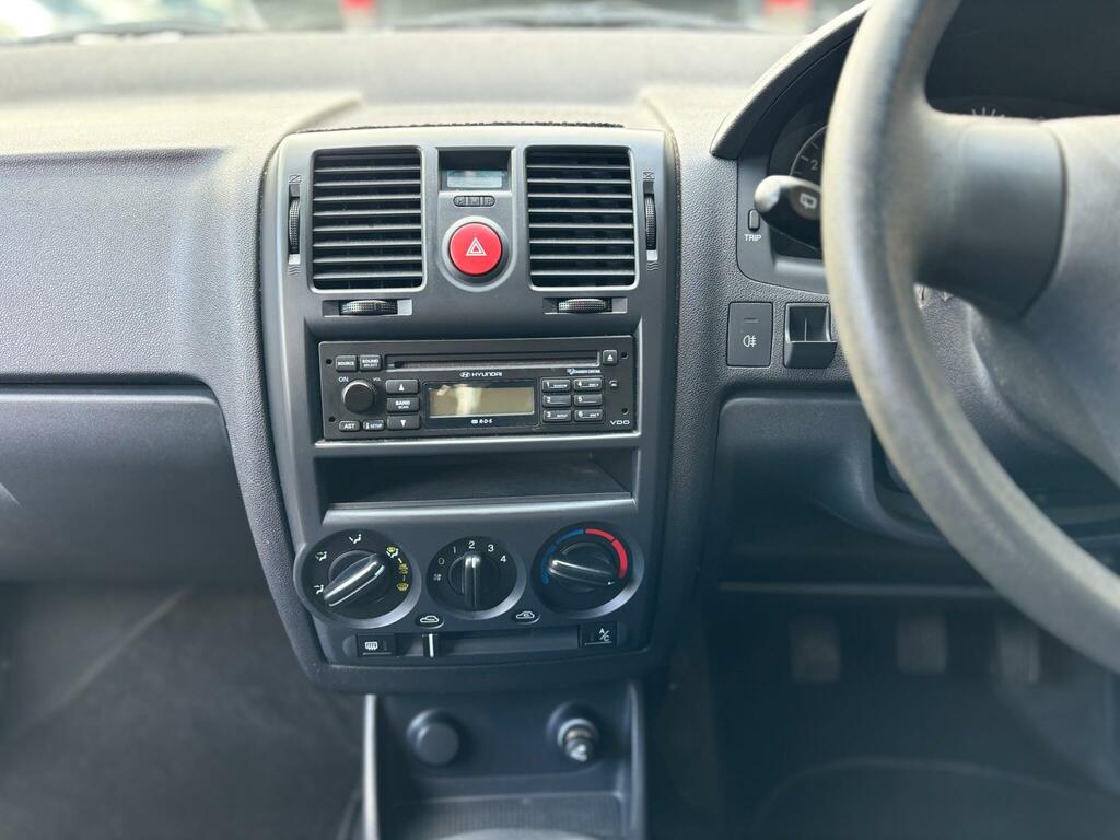 Hyundai Getz 1.4 Cdx Black #18