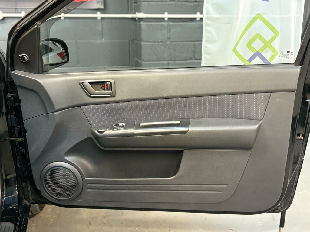 Hyundai Getz 1.4 Cdx Black #21