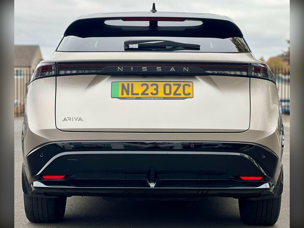 Nissan Ariya 87Kwh Evolve 22Kw Charger NL23OZC Silver #5