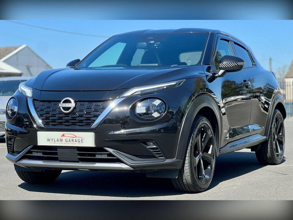 Nissan Juke 1.6 Premiere Edition Euro 6 DG72MLX Black #3