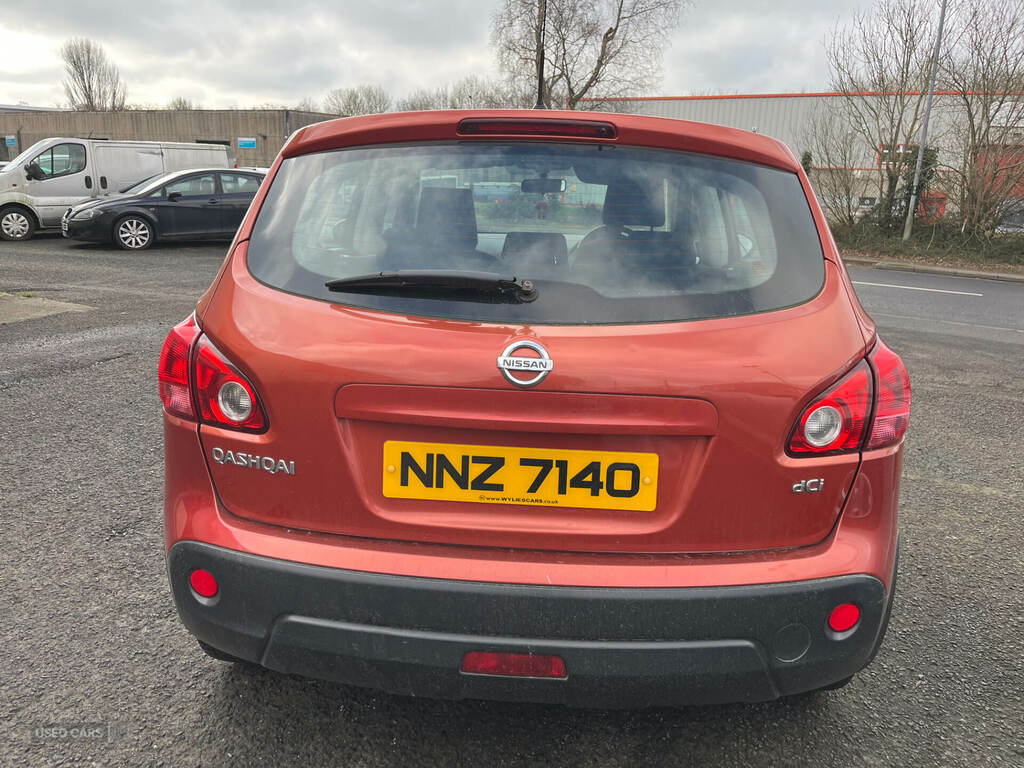 Nissan Qashqai 1.5 Dci Visia NNZ7140 Orange #4